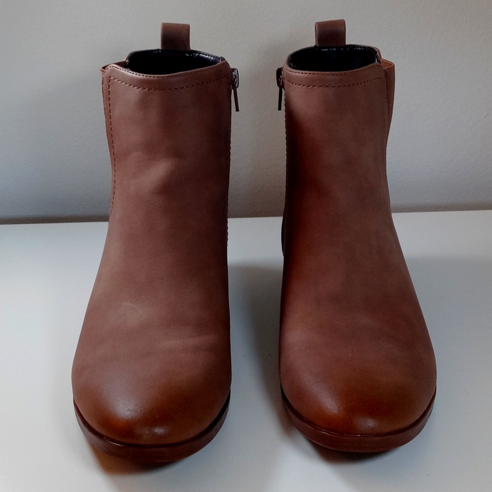 Ankle boots